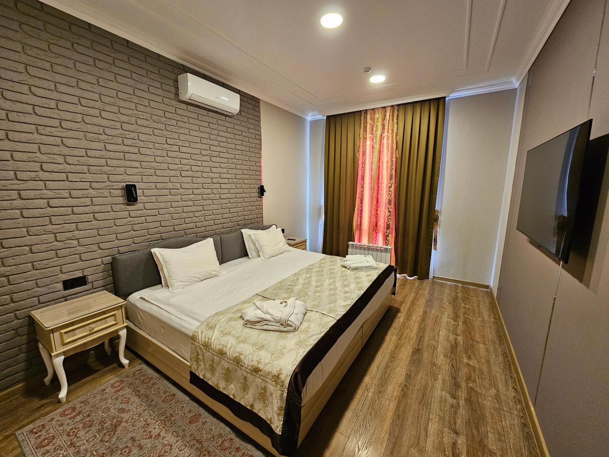 Silk Road Kokand Hotel Eksteriør billede